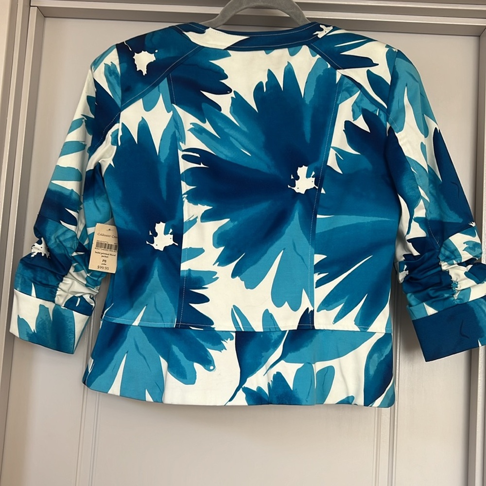 Coldwater Woman’s Jacket Brand New - Picture 2 of 3